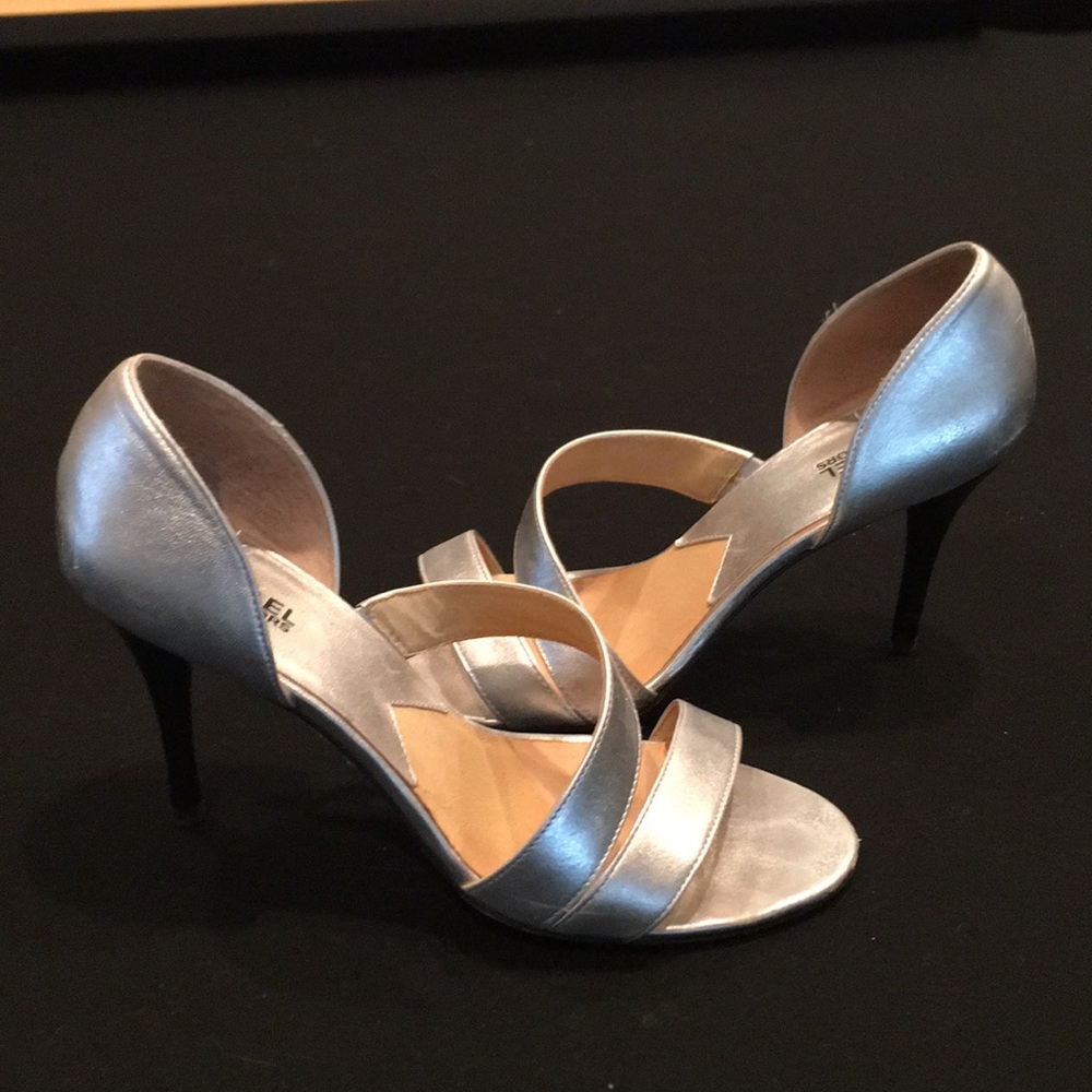 MICHAEL Michael Kors  silver leather heels